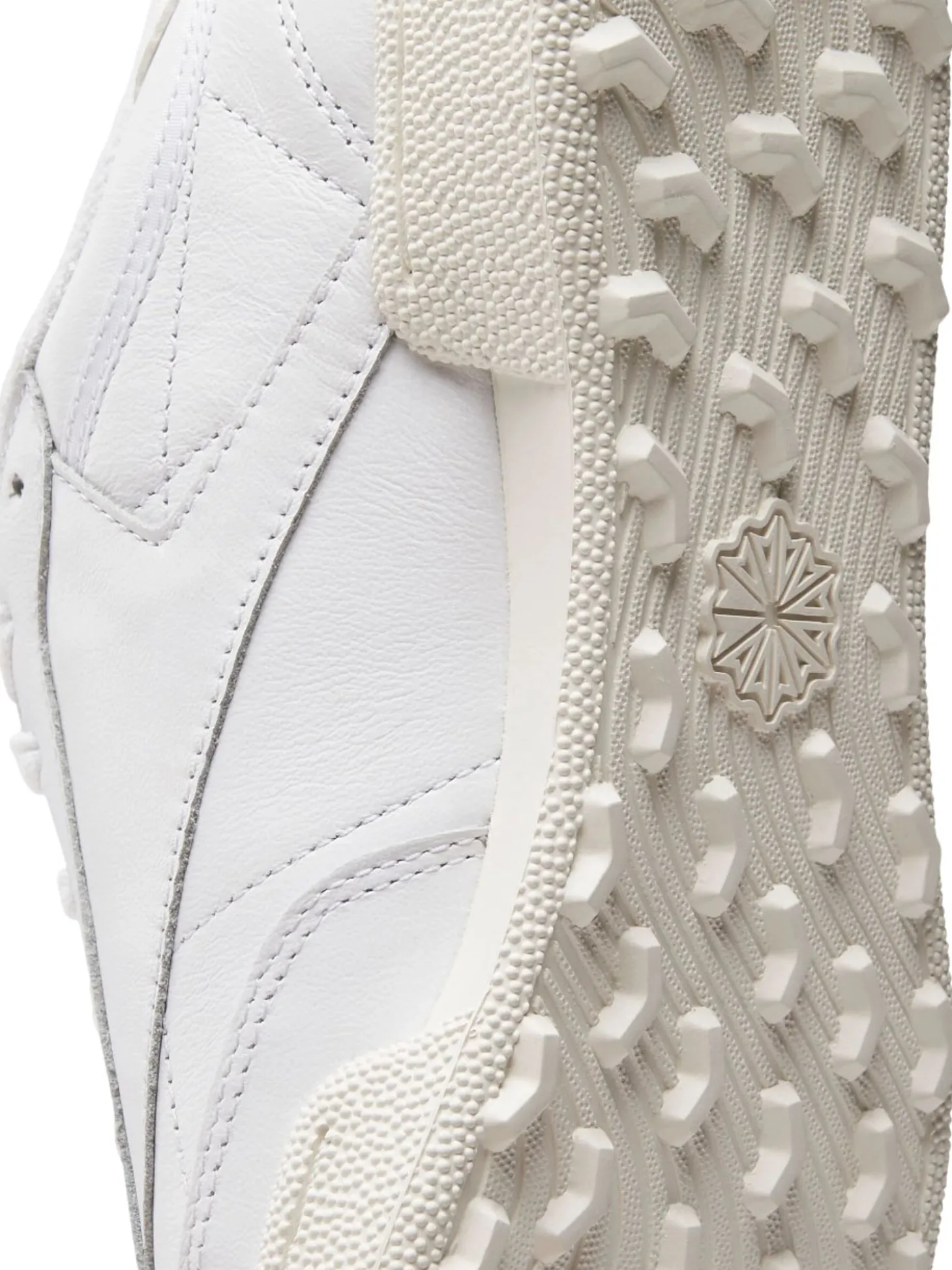 Reebok Club C Golf Shoes - Ftwr White/Chalk