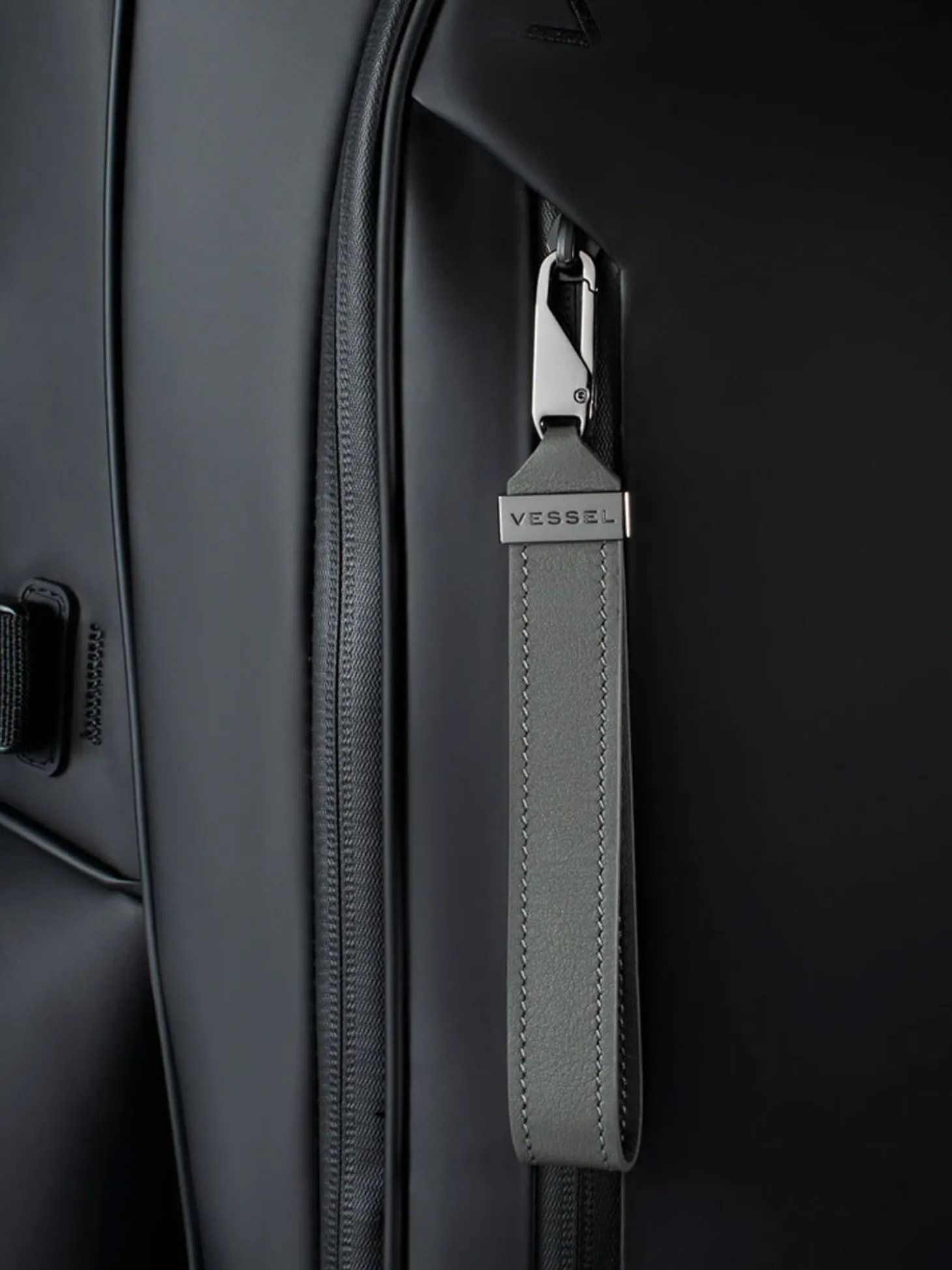 Vessel Genuine Leather Loop Pull